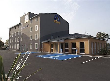 Ace Hotel Riom Exteriér fotografie